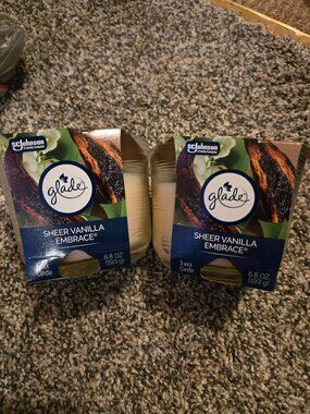 Lot of 2 Glade 3 Wick Jar Candles Sheer Vanilla Embrace 6.8 oz.